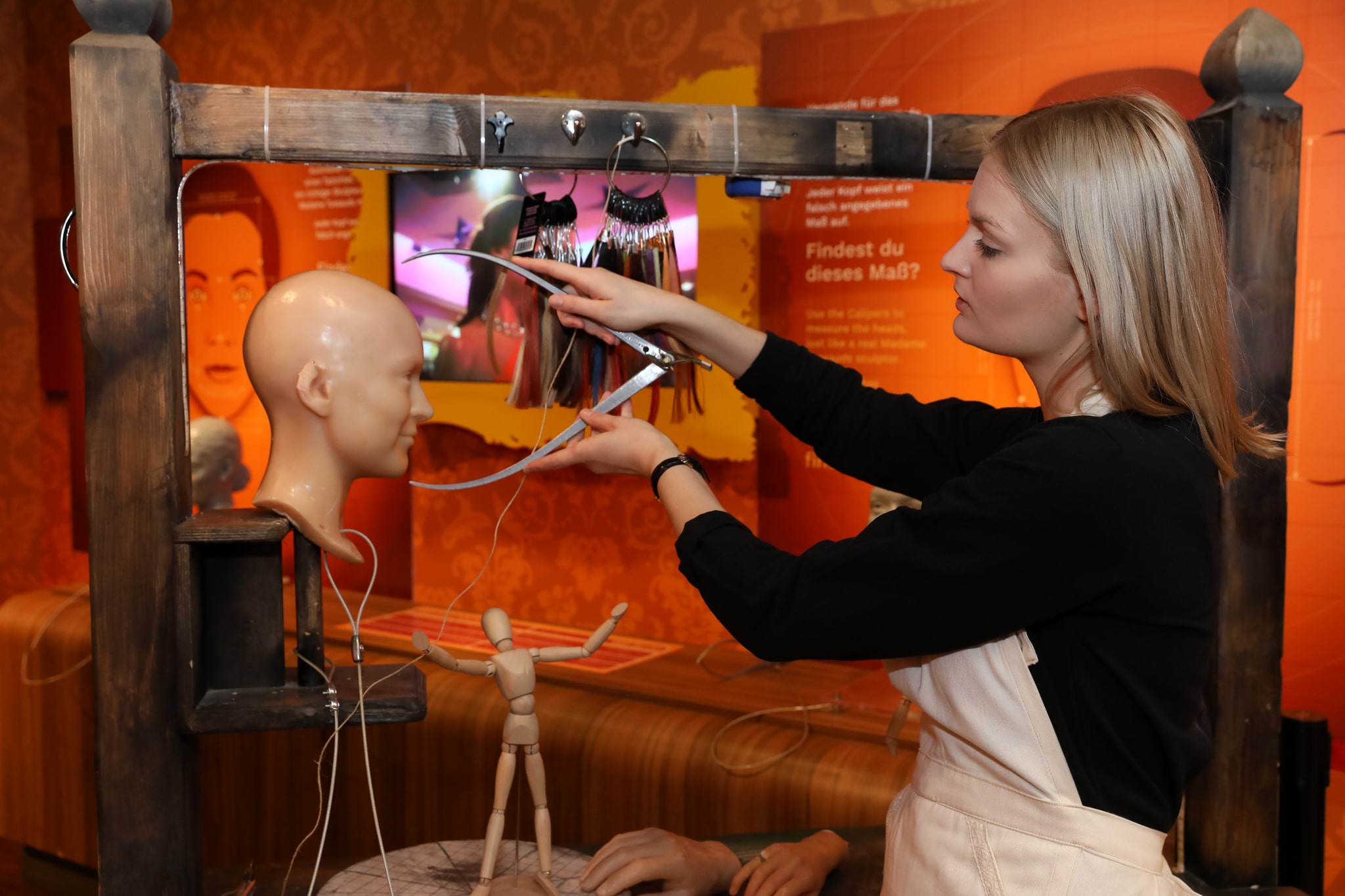 Learn about the creation of wax figures at Madame Tussauds™ Vienna