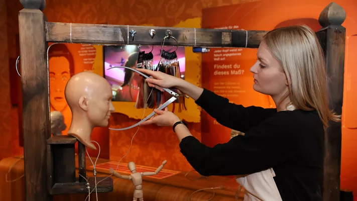 Learn about the creation of wax figures at Madame Tussauds™ Vienna