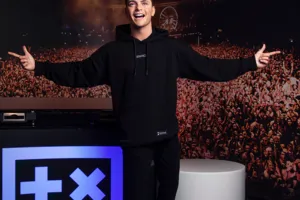Martin Garrix 2022 HQ (1)