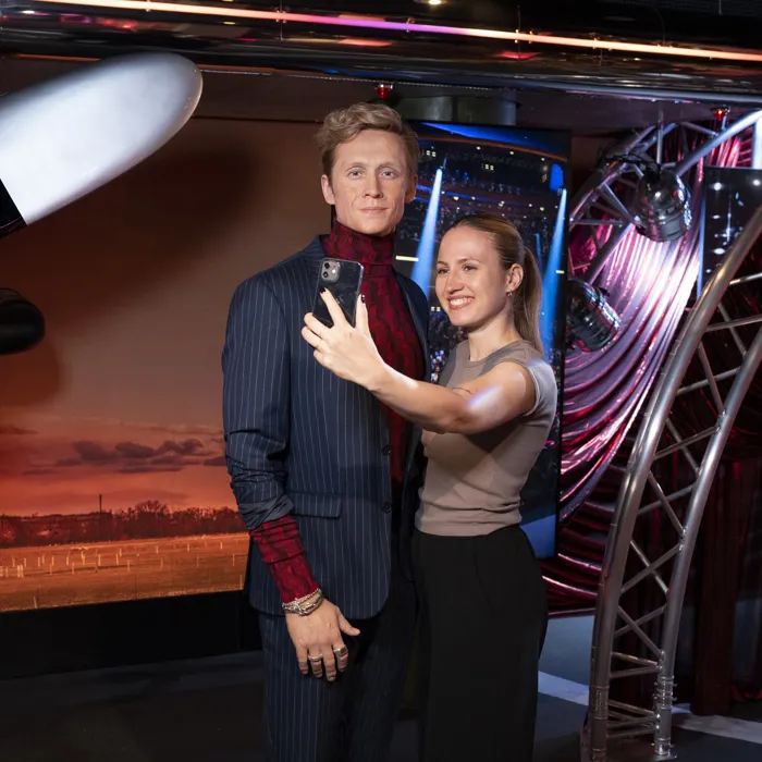 Matthias Schweighöfer im Madame Tussauds Berlin
