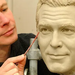 Herstellung der Wachsfigur von George Clooney