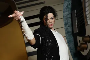 MJ