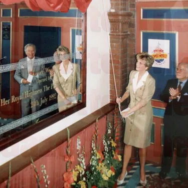 Princess Diana, Tower World Opening 2
