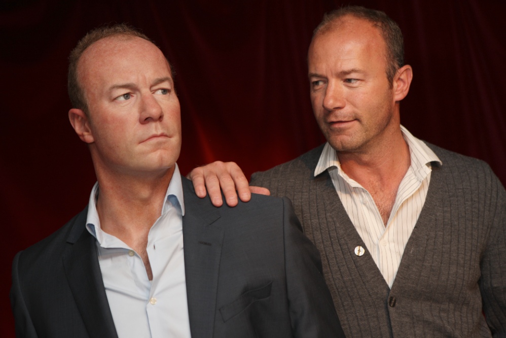 Alan Shearer staring at his wax figure at Madame Tussauds Blackpool