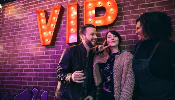 VIP (3)