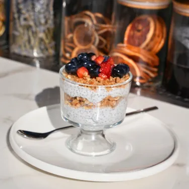MTHR Brunch Styled Sweet Parfait 002