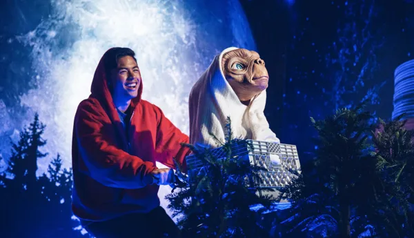 E.T.