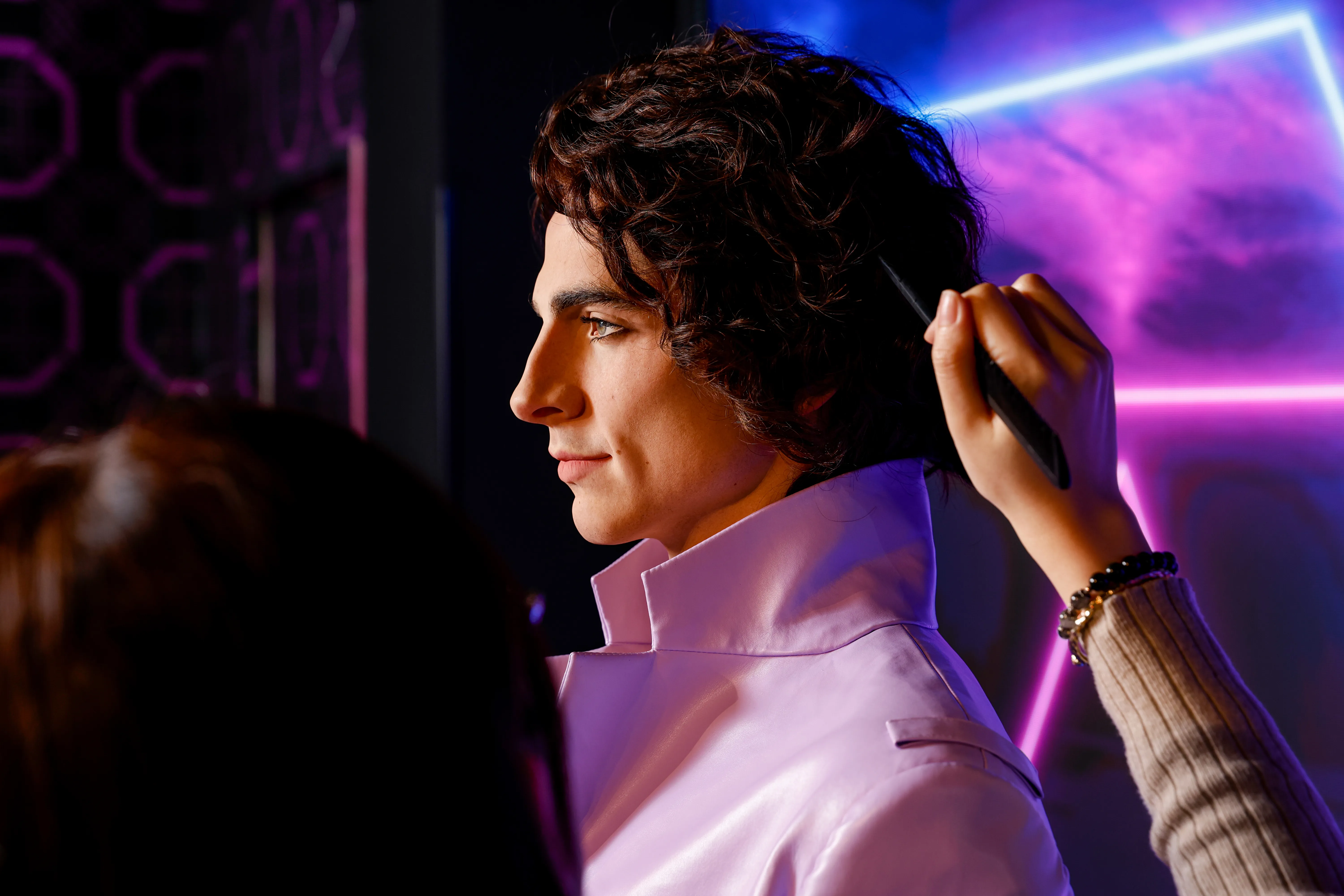 默林娛樂集團旗下品牌香港杜莎夫人蠟像館 新世代男神Timothée Chalamet「甜茶」亞洲首尊蠟像驚喜登場重現首映紅毯時尚