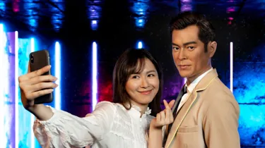 Take a selfie with Louis Koo at Hong Kong Glamour zone