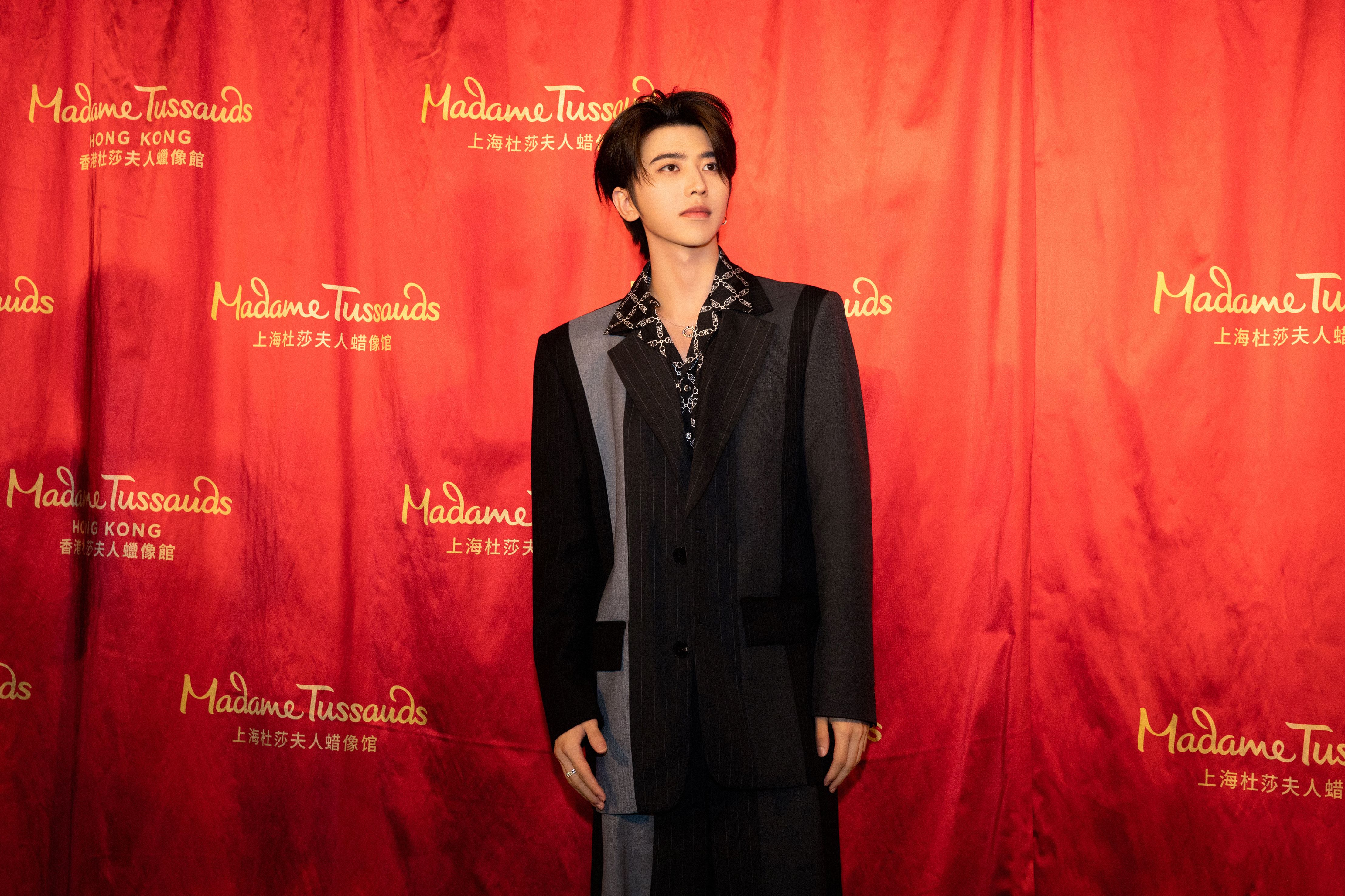 Cai Xu Kun double wax figures side-by-side event at Madame Tussauds Hong Kong