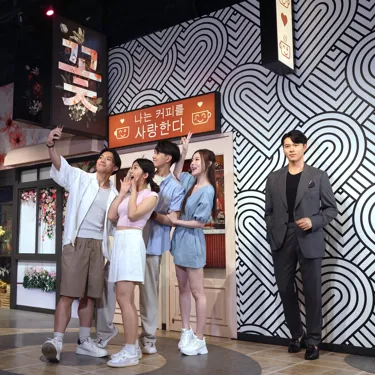 A group of friends taking selfie at K Wave.