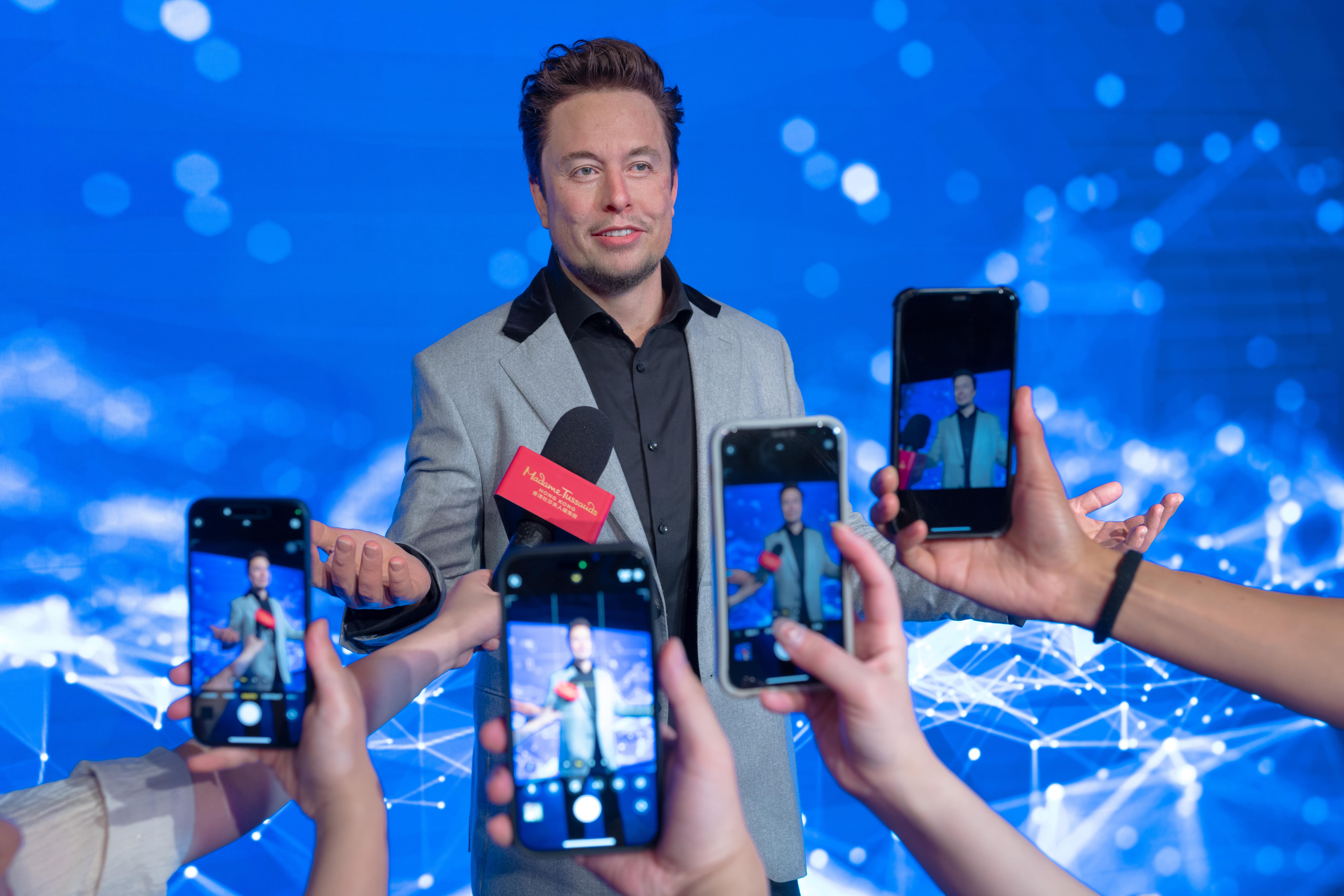 World's First Wax Figure of Elon Musk Unveiled in Hong Kong Partnered with Peak Tram to present “Morning Combo” to meet renowned entrepreneurs