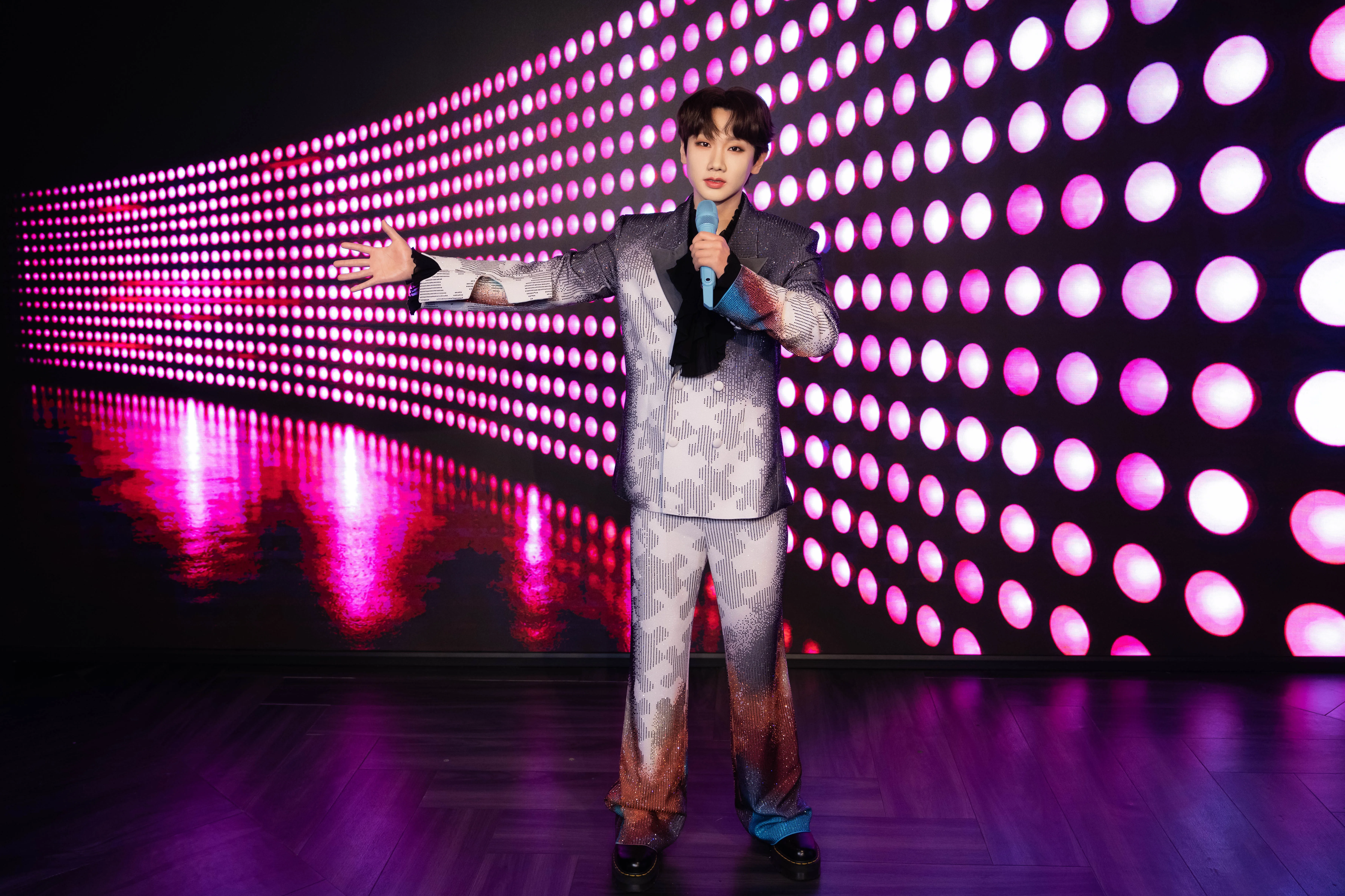 MTHK Silence Wang Figure Launch (6 For Social)