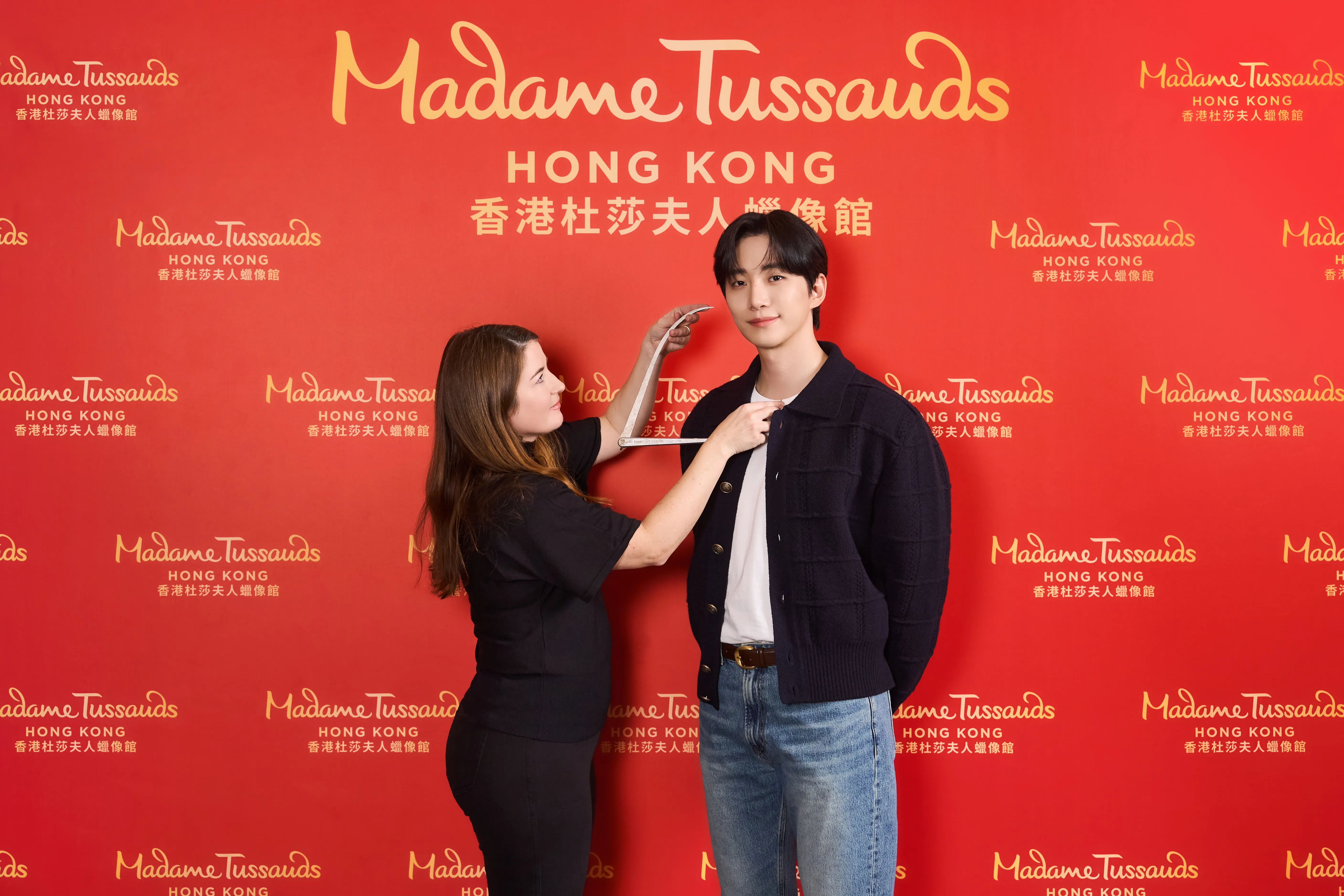 MTHK Lee Junho Sitting Announcement (8)