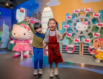 MTHK AW Hello Kitty