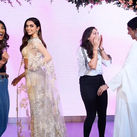 Deepika Padukone unveils figure