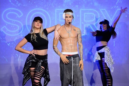 Dancers With Justin Bieber's Figure