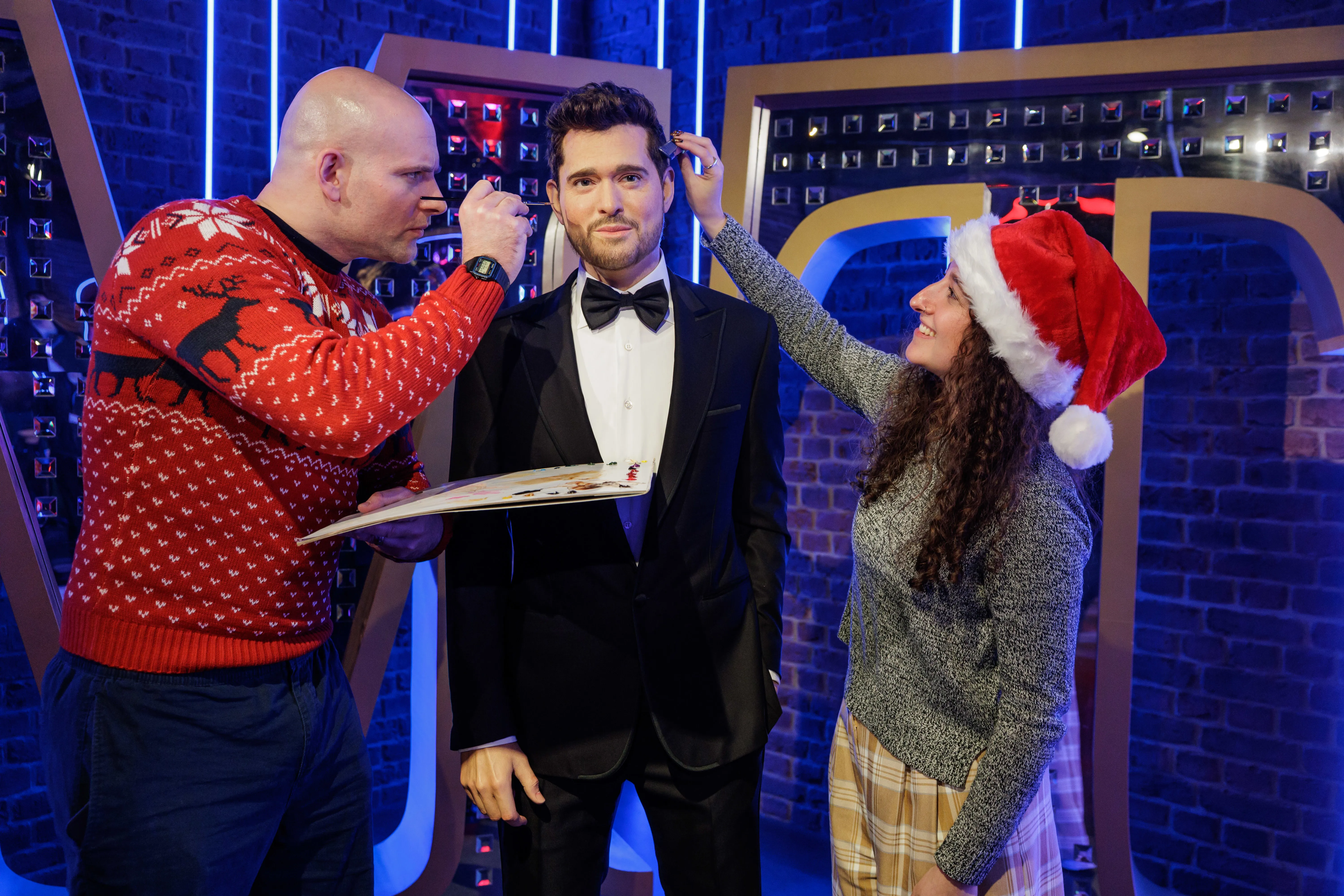 Madame Tussauds London Gets Michael Buble Ready For Christmas3