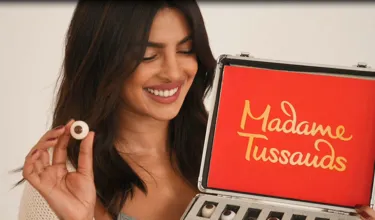 Priyanka Chopra Jonas at Madame Tussauds Studio matching her eye colour