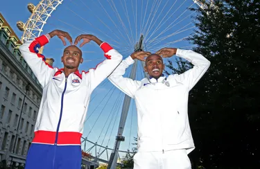 Mo Farah and his figure at London Eye