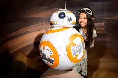 BB-8 with a girl