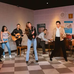 Visit Nashville's must see celebrity wax museum, with over 60+  iconic wax figures to get up close and personal to! Book your tickets to Madame Tussauds Nashville online today.