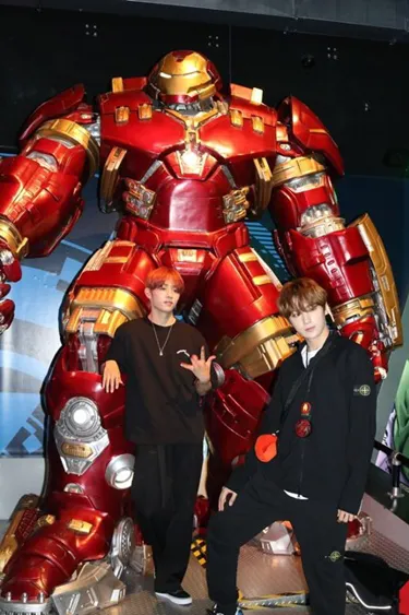 Guests with Hulk buster