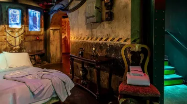 Icons Of Horror Overnight 01