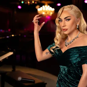 Lady Gaga Low Res