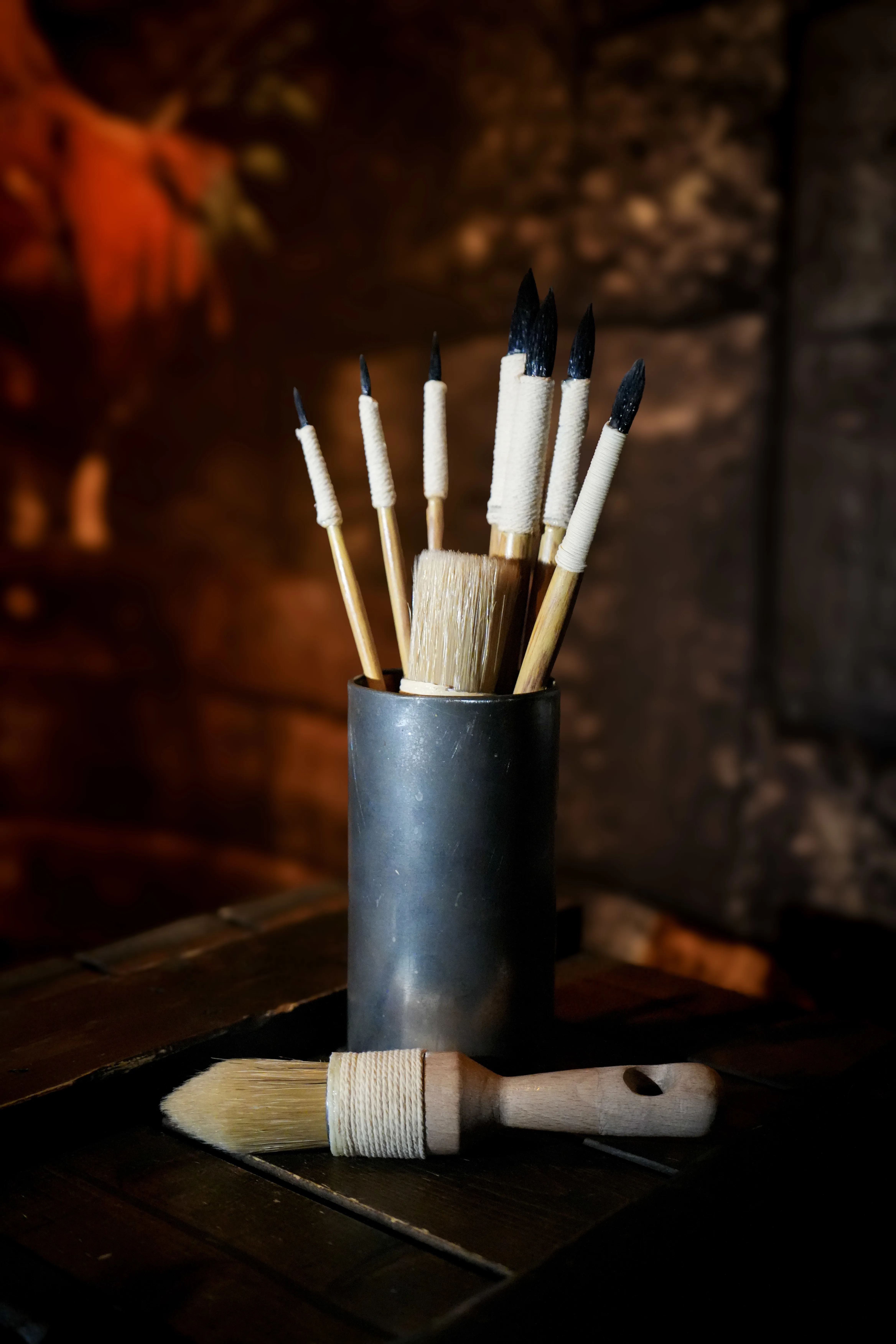 Image of a Collection of Paint brushes at the Great Wax Heists Madame Tussauds Orlando
