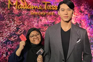 Hyun Bin wax figure in Madame Tussauds Singapore
