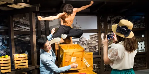 Bruce Lee wax figure at Madame Tussauds Singapore Kung Fu Zone