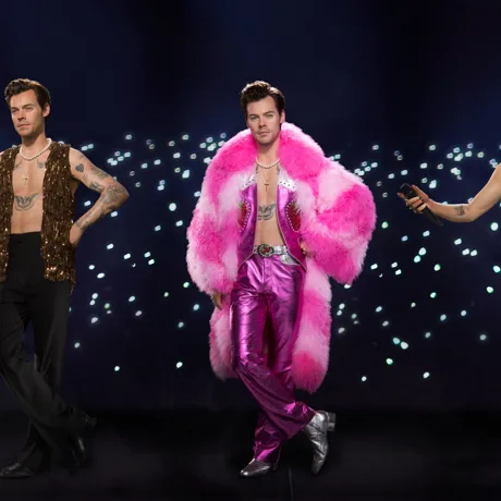 Harry Styles wax figures in Madame Tussauds Singapore, and other 7 locations. Each of the statue wears different outfits from his concerts like Love On Tour and movie premieres.