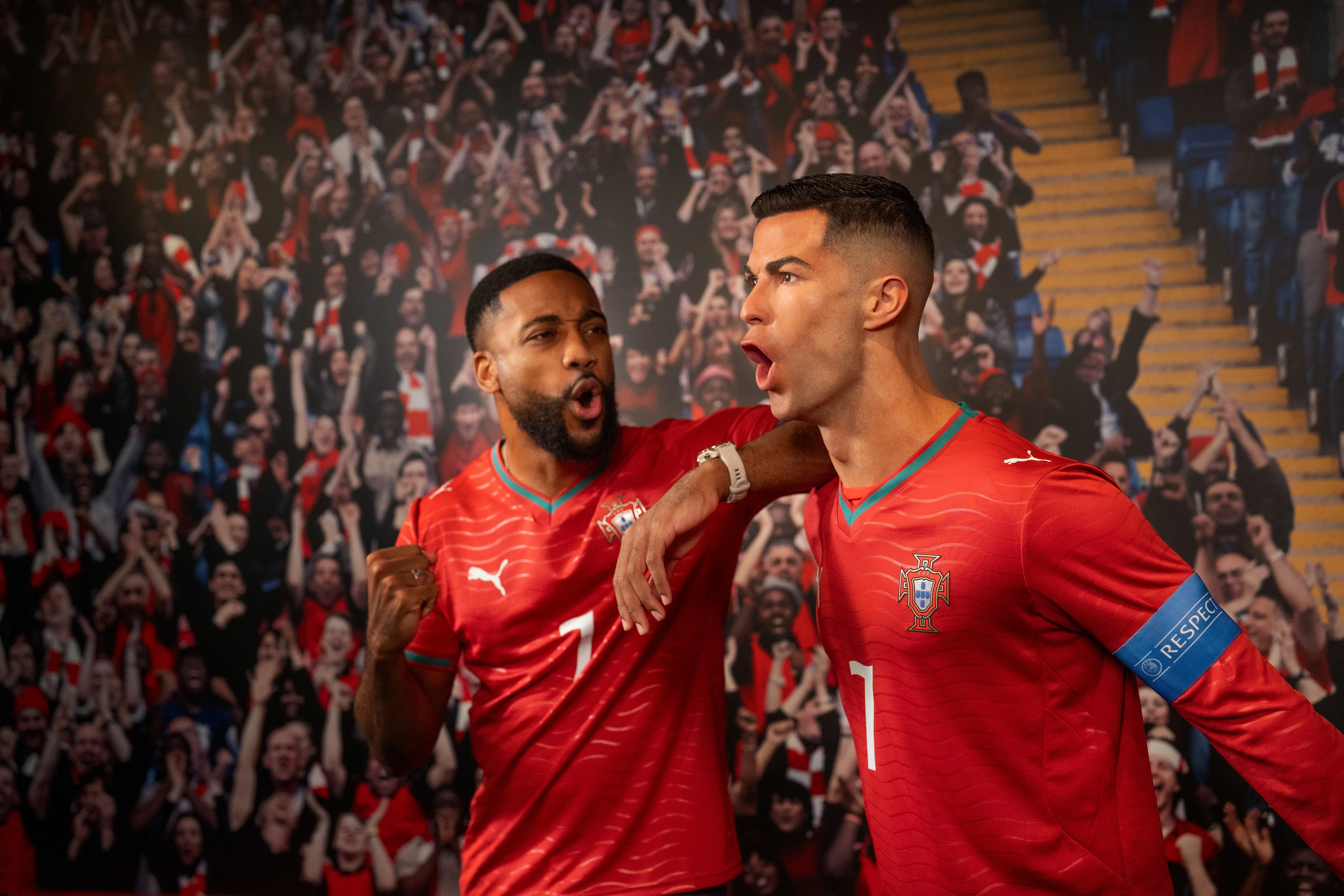 MTS Ronaldo 143