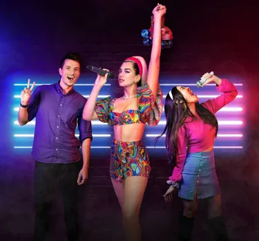 DUA LIPA IMAGE 1