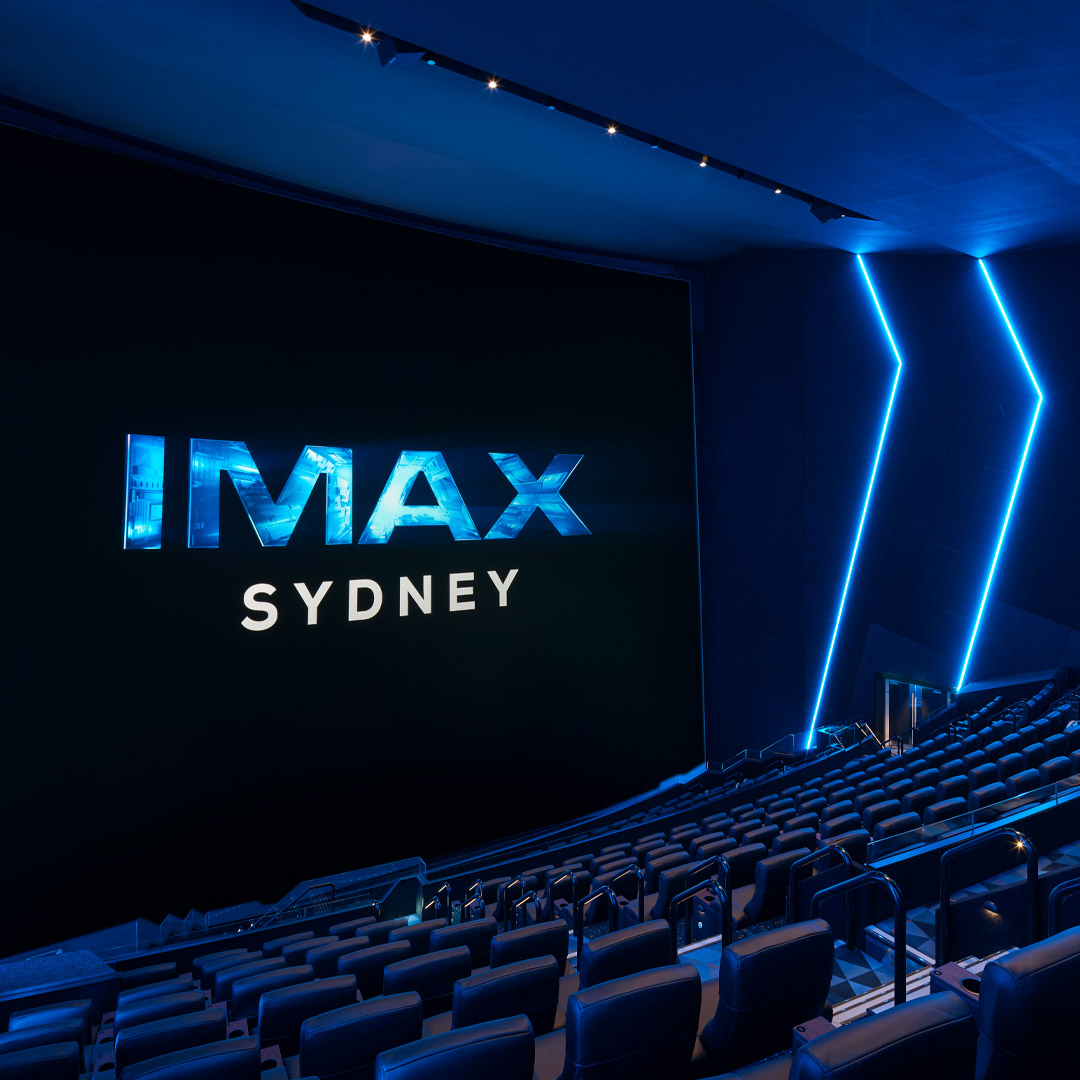IMAX 1080X1080px