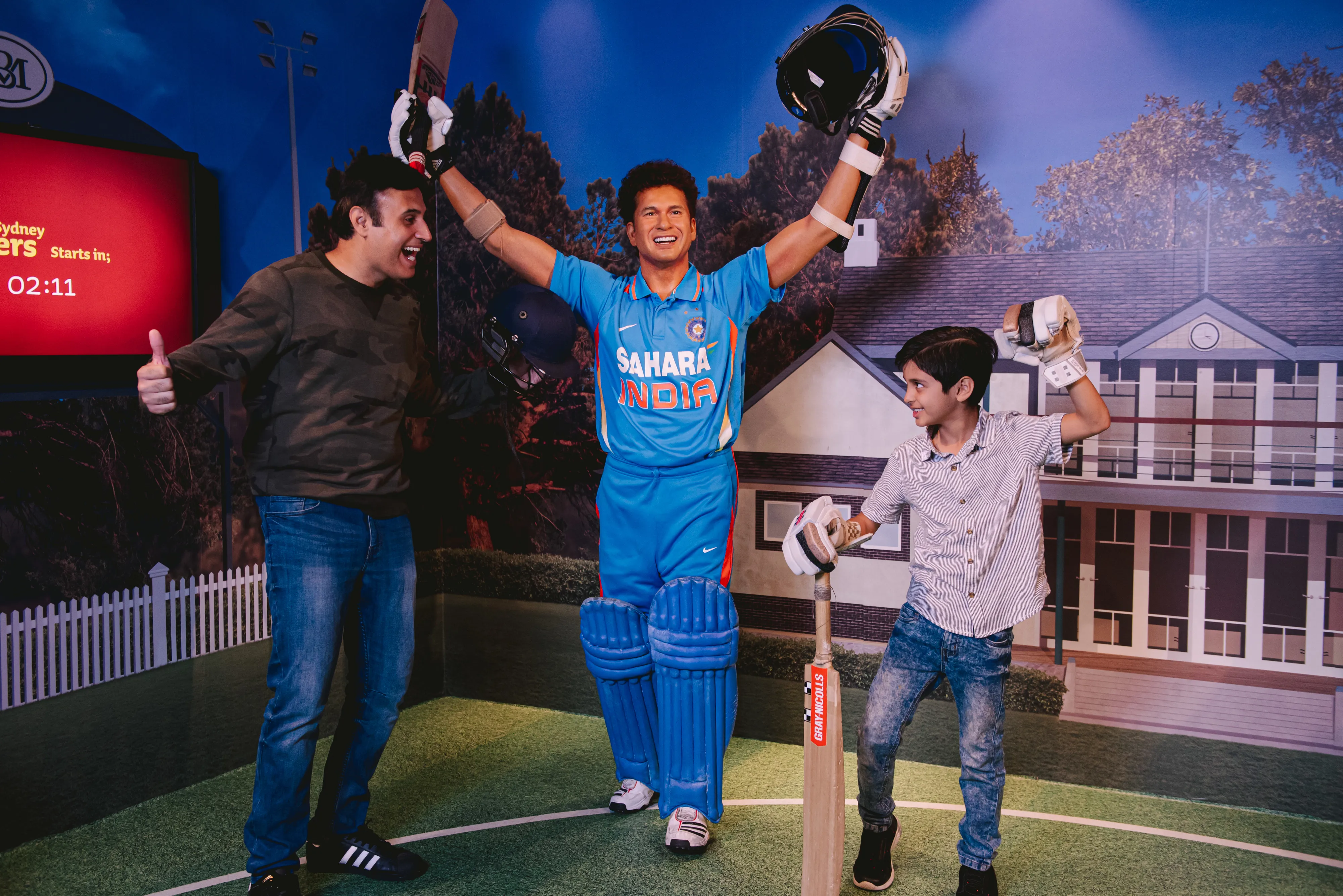 Dad And Kid With Sachin Tendulkar