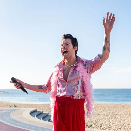 Harrystyles Launch 116 1 (002)