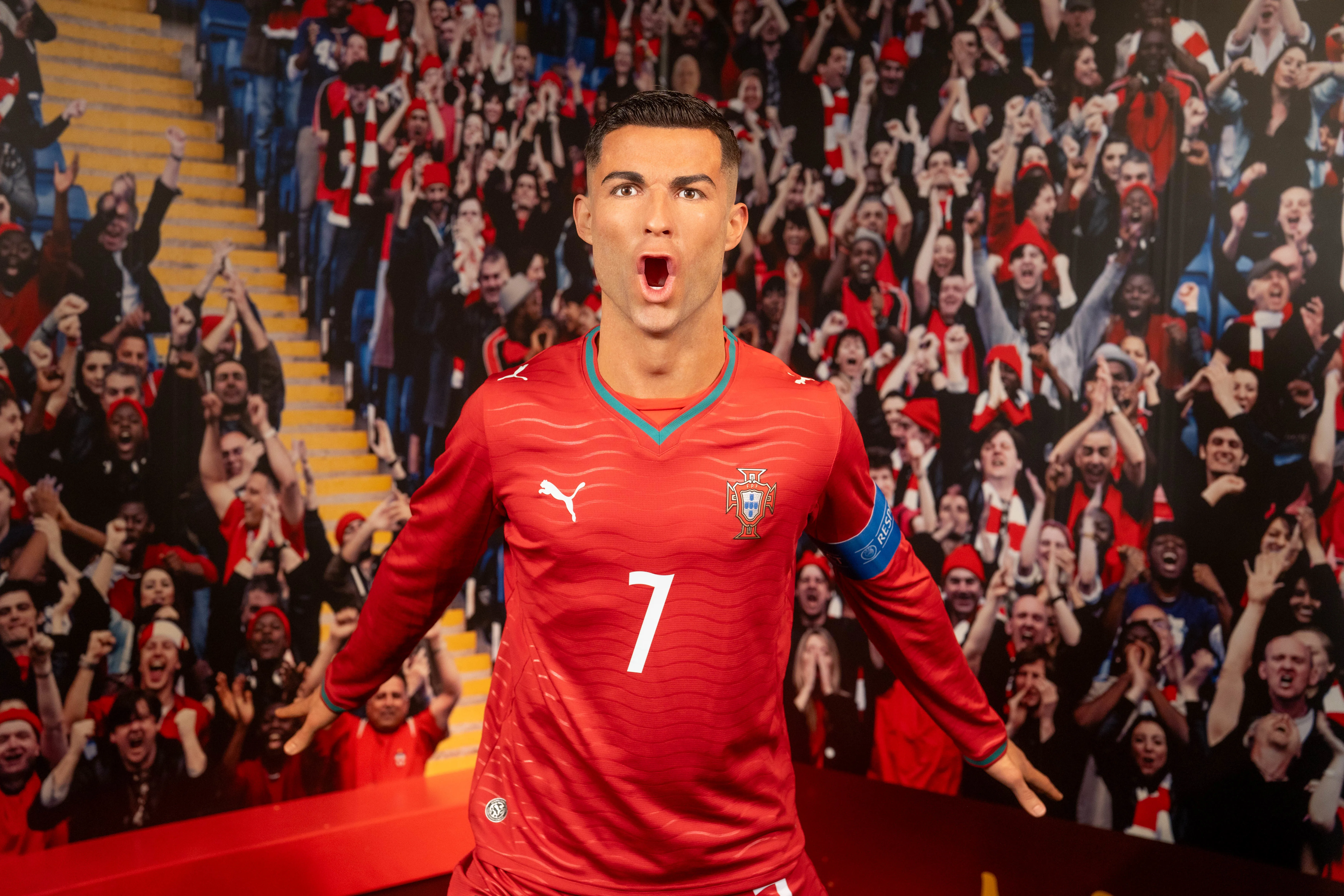 MTS Ronaldo 9