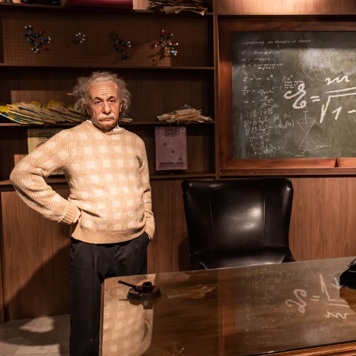 Einstein