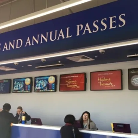 Annual Pass Desk