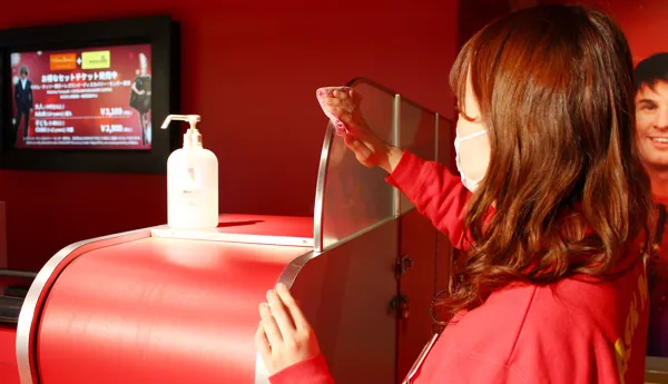 Madametussauds Sanitise Attractionjpg 1920X 1280