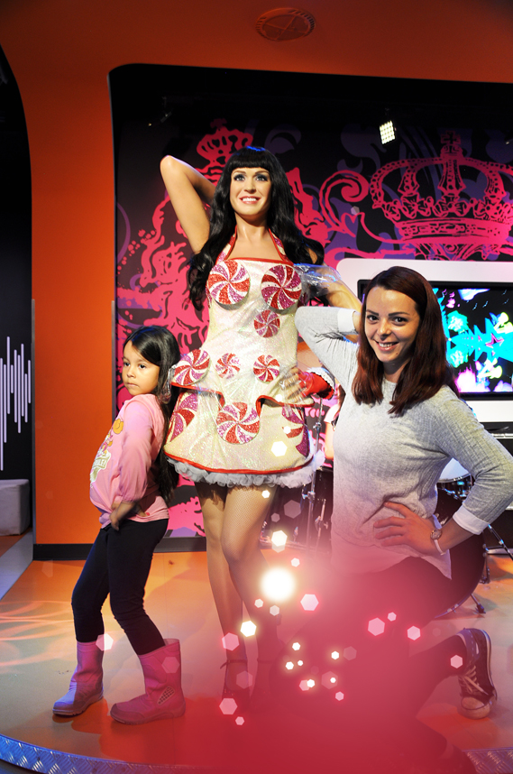 Posiere mit Katy Perry im Madame Tussauds™ Wien 