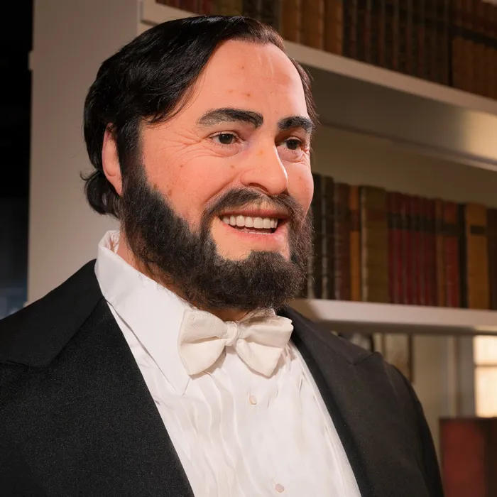 Luciano Pavarotti at Madame Tussauds™ Vienna