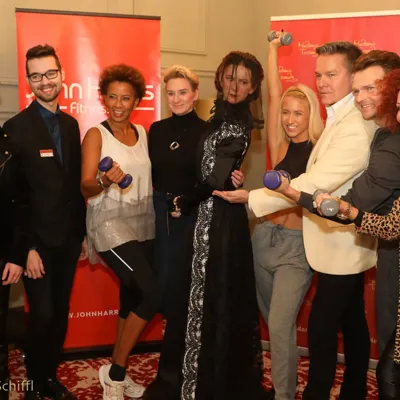 Kaiserin Sisi im Fitnessstudio mit Madame Tussauds™ Wien